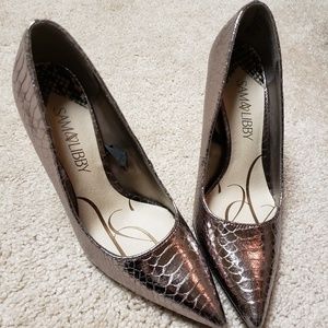 Sam libby heels size 6 bronze/ silver snakeskin!